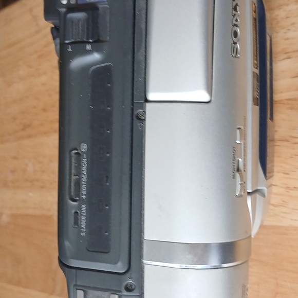 Camera - Picture 4 of 4